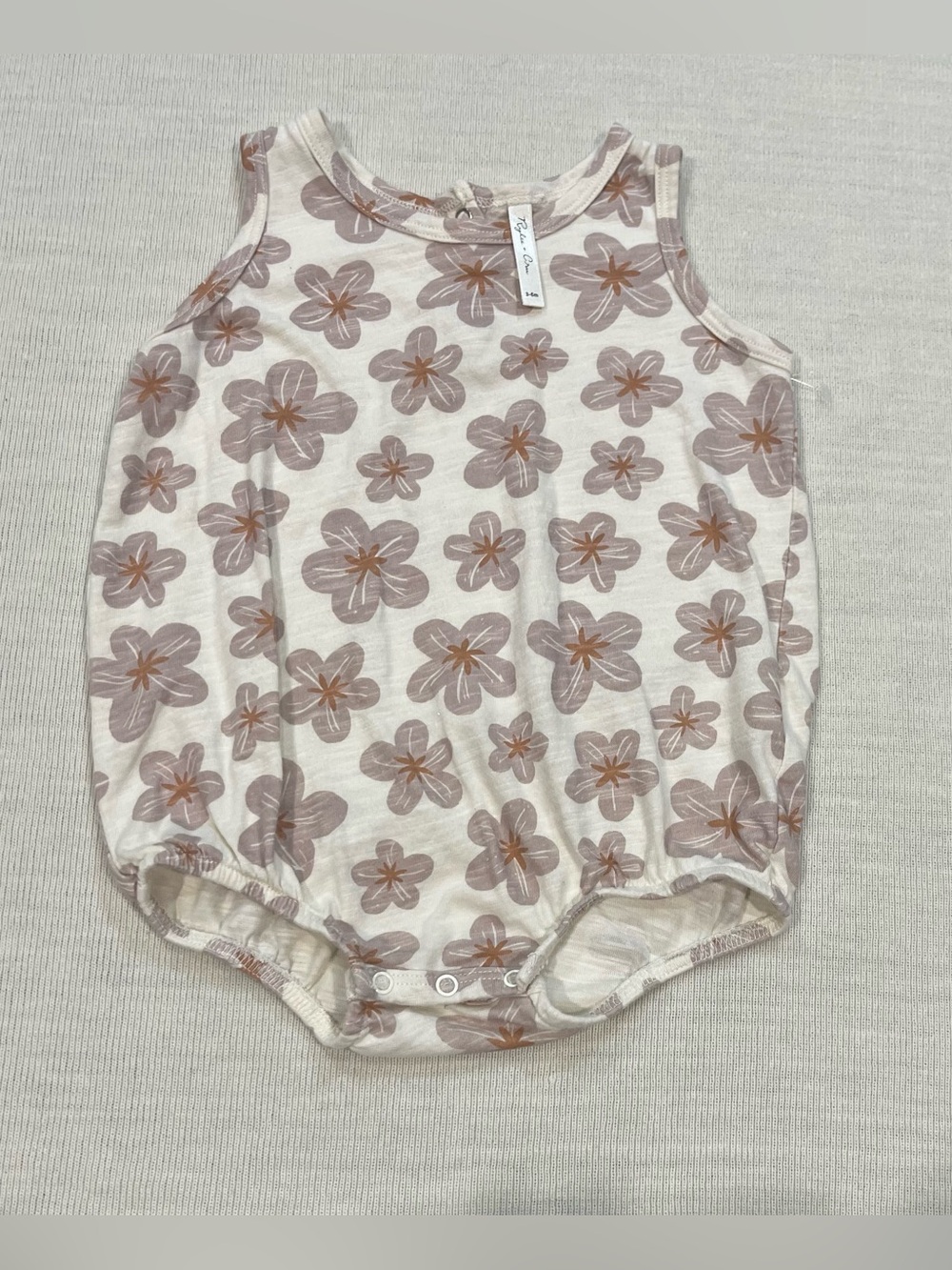Rylee + Cru Hibiscus Bubble Onesie Romper Size 3-6M